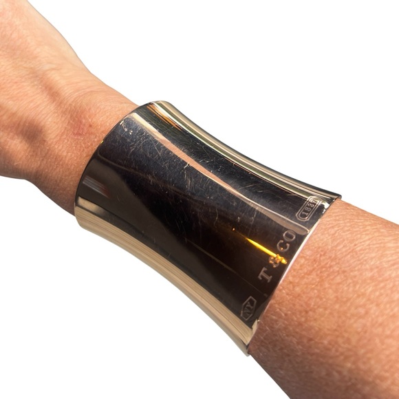 The Tiffany ‘1837 Wide Cuff Rubedo’ Bracelet, MSRP $8,200 - Picture 8 of 10